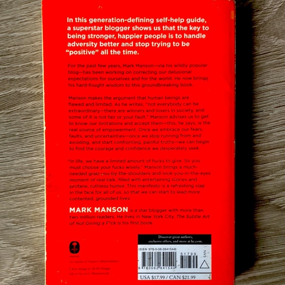 The Subtle Art of Not Giving a F*ck by Mark Manson paperback - Picture 2 of 2